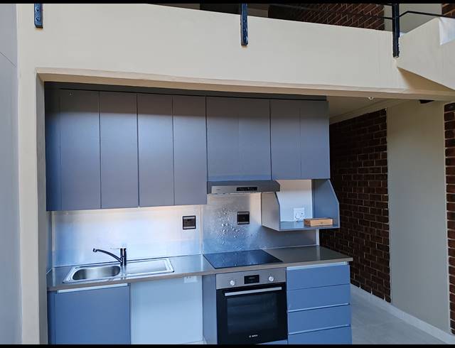 2 BEDROOM APARTMENT FOR SALE IN UMHLANGA RIDGE